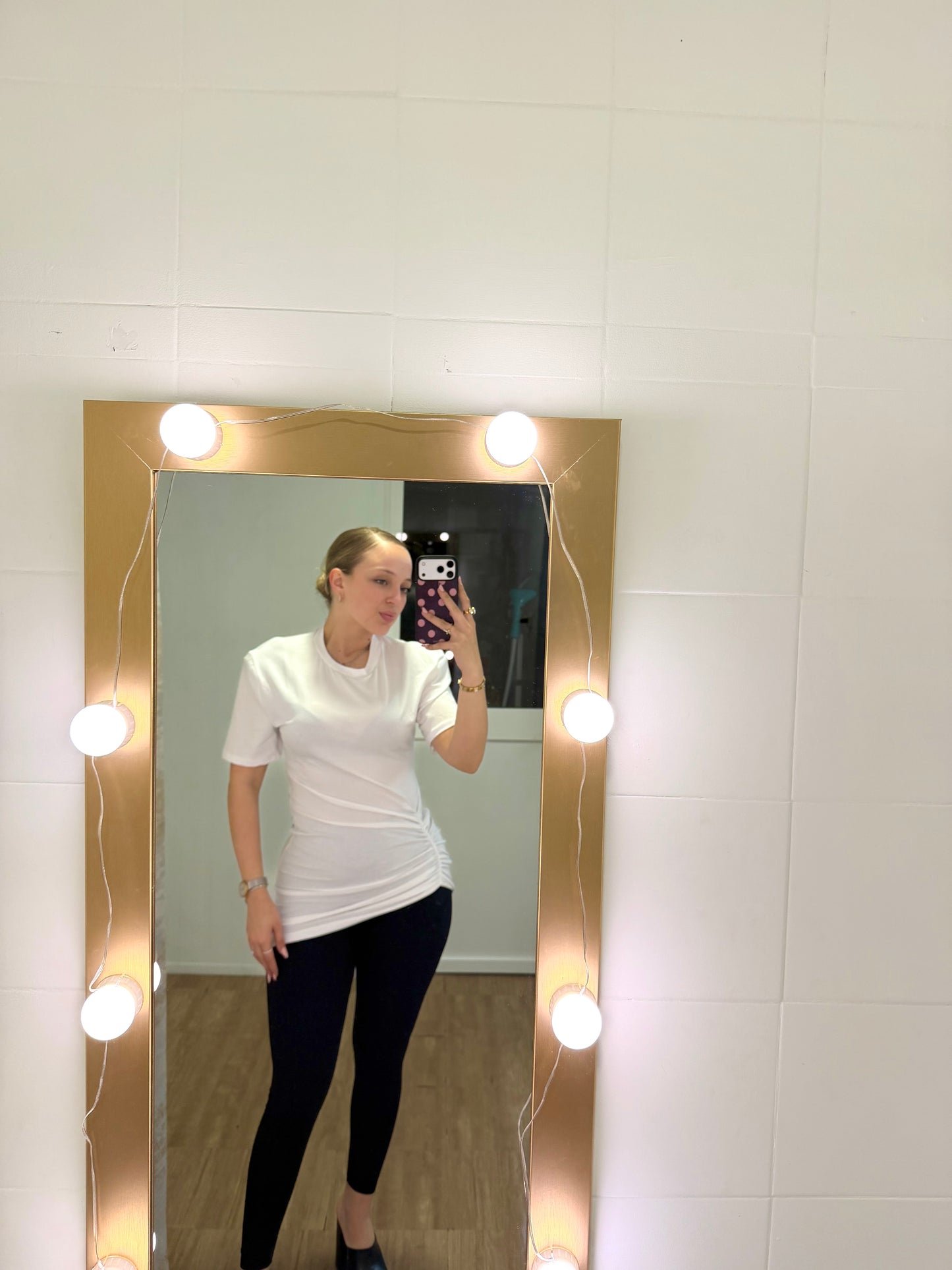 Camiseta Shoulder Chic Blanca